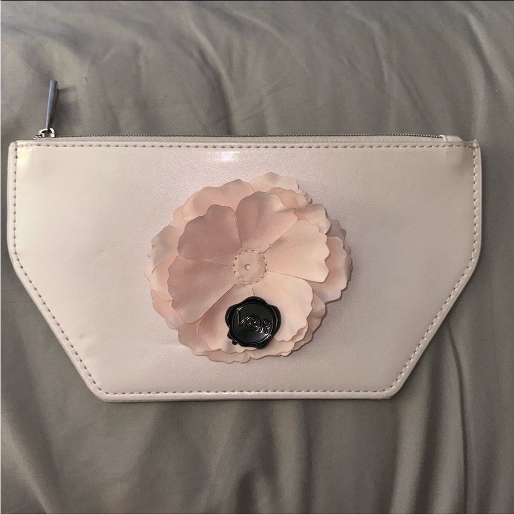 Viktor and Rolf Flowerbomb Dew Pouch